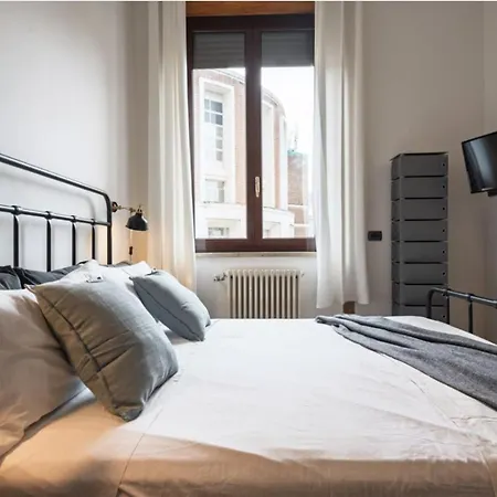 Apartament Viverenapoli - Dimora In Centro